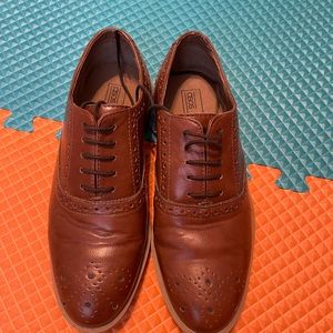 ASOS Brogue Shoes In Tan Faux Leather With Contrast Sole Mens Size 6